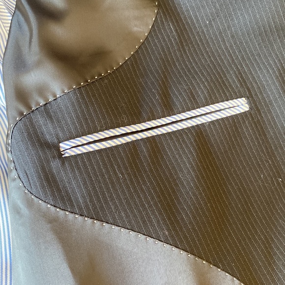 Tommy Hilfiger Black Pin Stripe 100% Wool Blazer - Sz 44 R - Picture 8 of 9